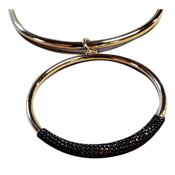 BCBGeneration Circle Pendant Necklace - Picture 3 of 6